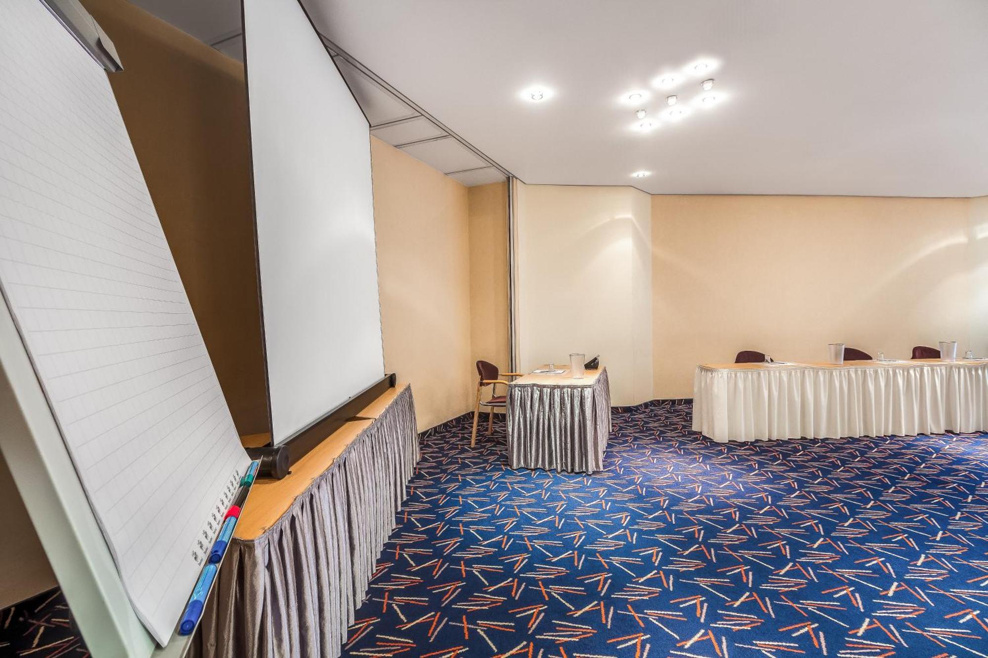 Congress Hotel קמניץ מראה חיצוני תמונה